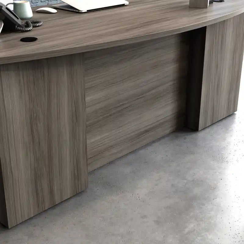 Bureau commercial de 180 cm avec plateau en mélamine de 2,5 cm, gestion des câbles et œillets passe-câbles – Cerisier classique