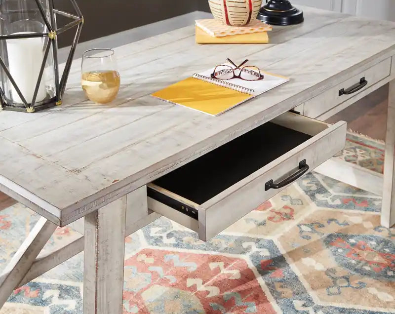 Bureau d'ordinateur moderne de 60 po de style campagnard avec 2 tiroirs – Fini blanchi, base à tréteaux