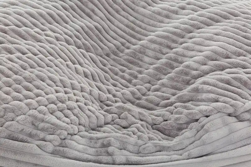 Pouf poire Sealy Kade en velours côtelé avec mousse haute densité