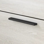 Table de chevet Step One Essential avec 2 tiroirs et poignées fines – Chêne Hiver, Style Minimaliste Contemporain