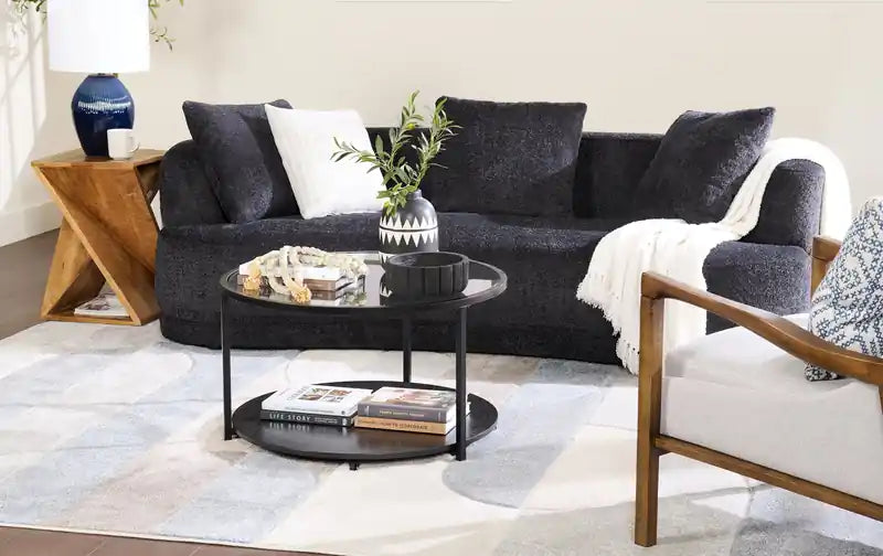 Table basse moderne ronde Kendal de 31,5 po avec plateau en verre et roulettes