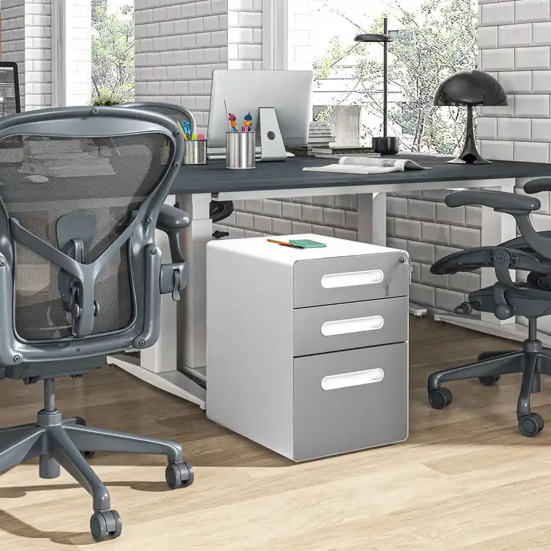Caisson de classement mobile à trois tiroirs avec roulettes et serrure – acier gris clair, convient au rangement à la maison et au bureau.
