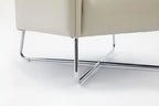 Fauteuil d'appoint en similicuir Vine 34.6 avec pieds en métal